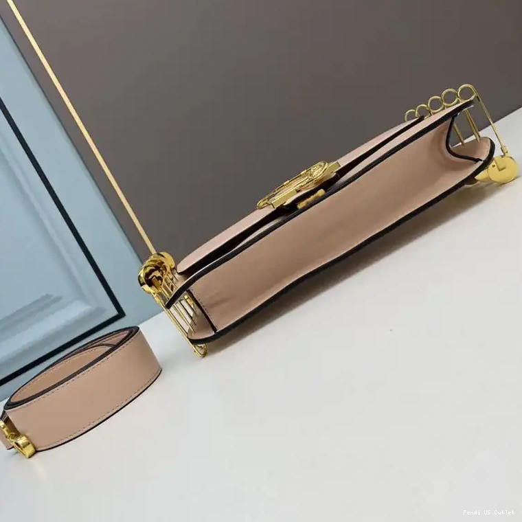 Vintage HOT Leather Fendace In Brooches Calf Pin Baguette Bag Pink with Fendi Medium 0530